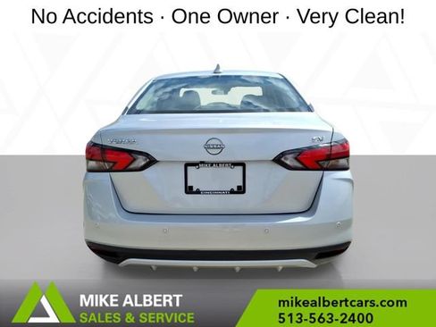 Used 2023 Nissan Versa SV FWD image 6