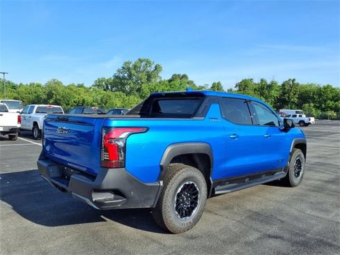 New 2026 Chevrolet Silverado EV Trail Boss image 4