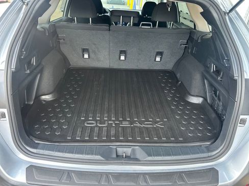 Used 2022 Subaru Outback Premium image 28
