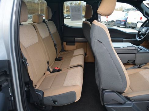 Used 2022 Ford F150 XLT image 19