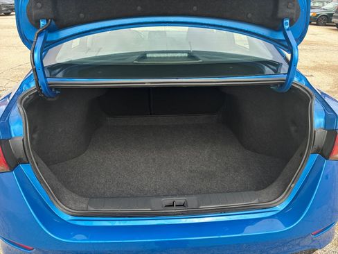 Used 2025 Nissan Sentra SV image 29