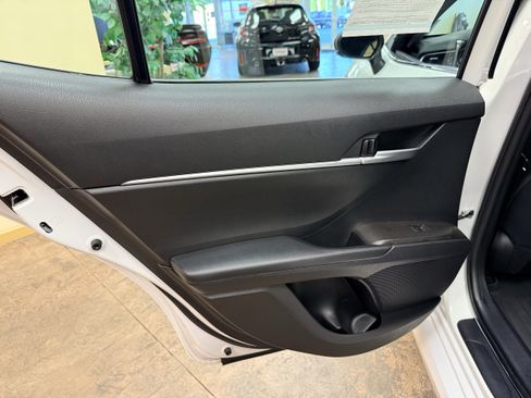 Used 2023 Toyota Camry LE FWD image 11