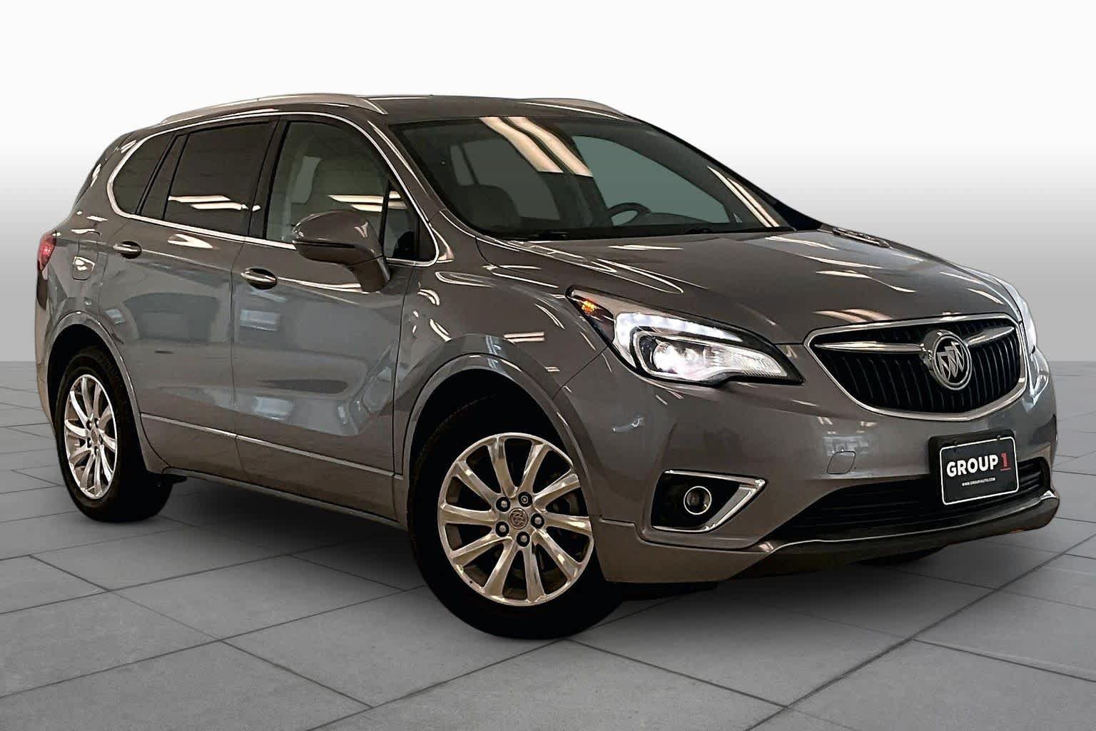 Used 2020 Buick Envision Essence w/ LPO, Cargo Package FWD image 2