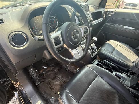 Used 2016 Jeep Compass High Altitude AWD/4WD image 7