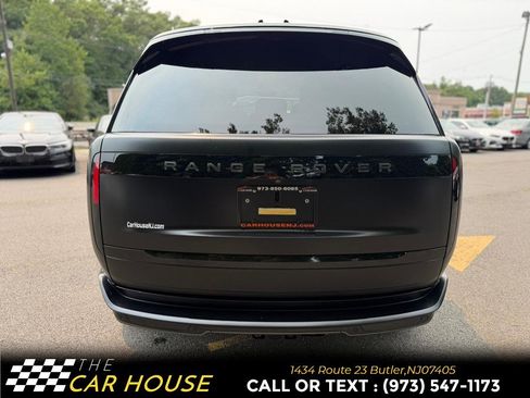 Used 2025 Land Rover Range Rover SE AWD/4WD image 7