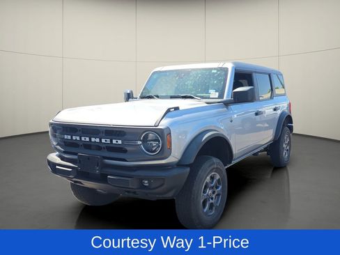 Used 2024 Ford Bronco Big Bend AWD/4WD image 4