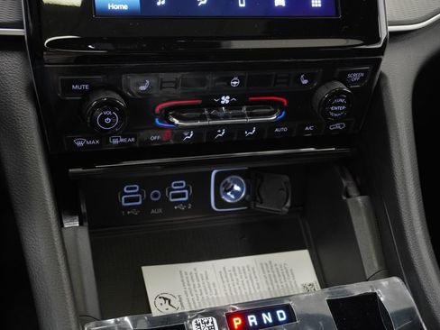 New 2026 Jeep Grand Cherokee L 4WD image 25