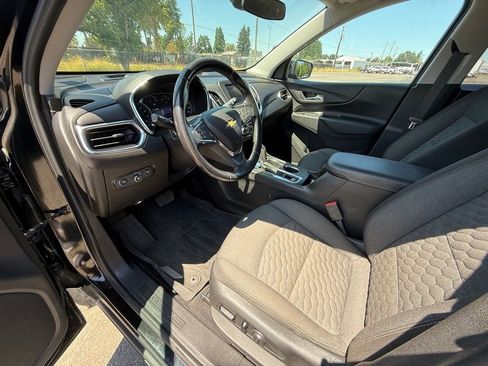 Used 2020 Chevrolet Equinox LT image 29