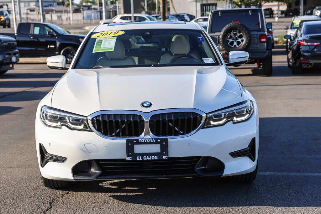 Used 2019 BMW 330i Sedan w/ Convenience Package RWD image 17