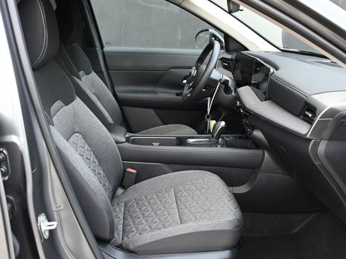 Used 2026 Nissan Kicks SV w/ Cold Weather Package image 14