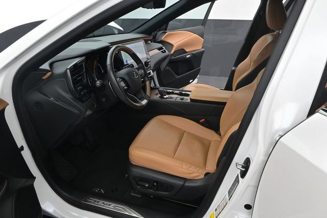 Used 2023 Lexus RX 350 Premium Plus w/ Cold Area Package FWD image 4
