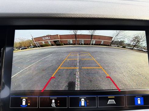 Used 2023 Buick Envision Avenir image 19