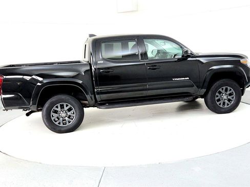Used 2023 Toyota Tacoma SR5 image 6
