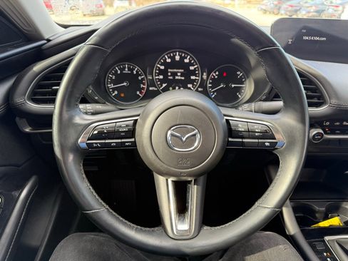 Used 2025 MAZDA MAZDA3 s image 11