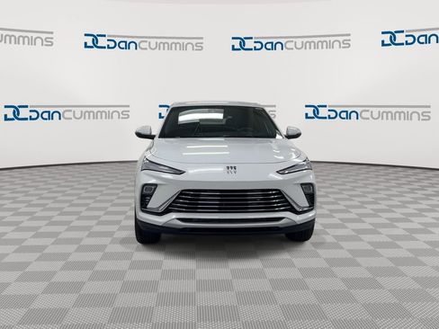 New 2026 Buick Envista Preferred FWD image 3