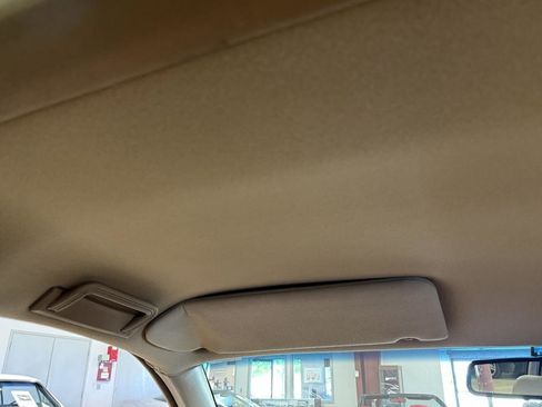 Used 1995 Buick Roadmaster Estate RWD image 95
