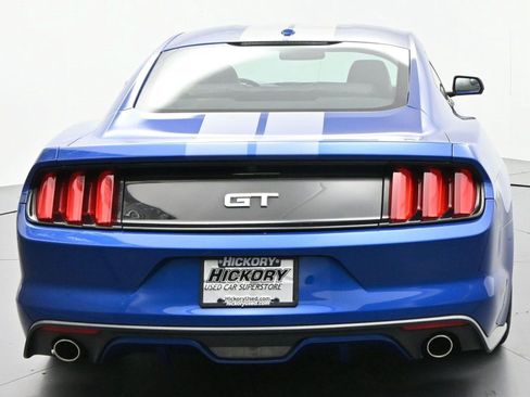 Used 2017 Ford Mustang GT Premium RWD image 6
