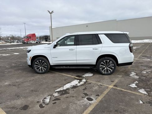 New 2026 Chevrolet Tahoe High Country w/ Sun And Tow Package image 8