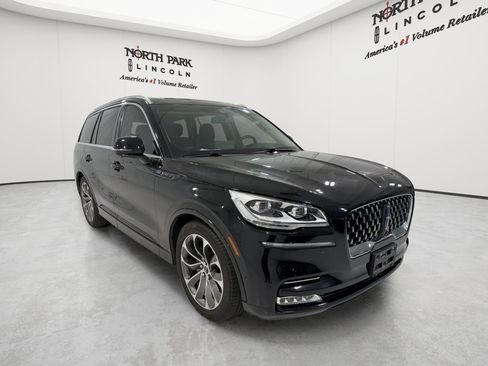 Used 2021 Lincoln Aviator Grand Touring w/ Equipment Group 302A AWD/4WD image 7