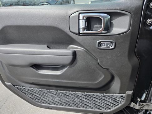 New 2026 Jeep Wrangler Unlimited Sport image 21