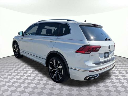 Used 2023 Volkswagen Tiguan SEL R-Line AWD/4WD image 6