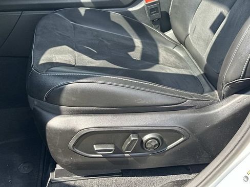 Used 2023 Jeep Grand Cherokee L Altitude AWD/4WD image 66