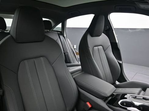 New 2026 Audi A6 Premium Plus AWD/4WD image 13