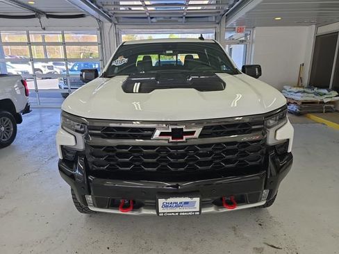 Certified 2025 Chevrolet Silverado 1500 ZR2 w/ Technology Package image 8