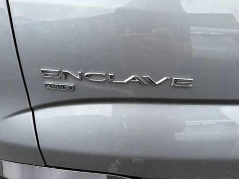 Used 2023 Buick Enclave Essence w/ Sport Touring Edition AWD/4WD image 11