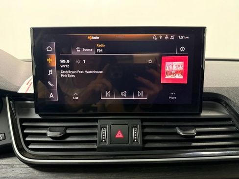 Used 2024 Audi Q5 2.0T Premium Plus AWD/4WD image 17
