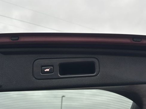 Used 2018 Honda Odyssey Touring image 35