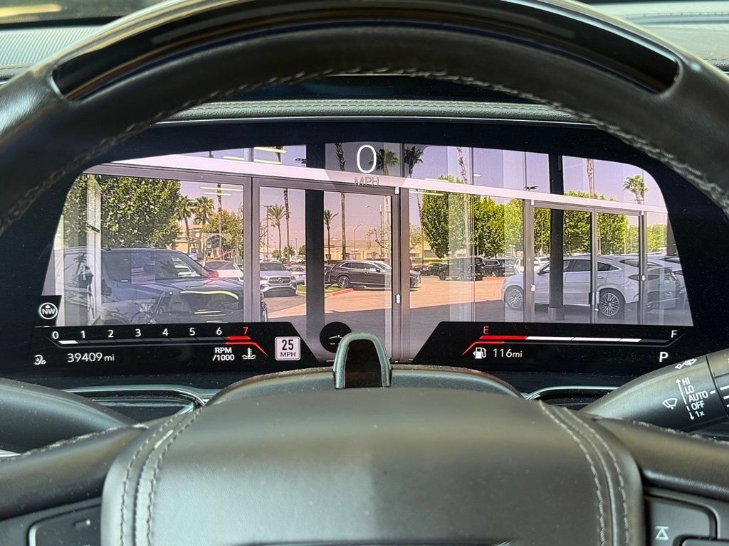 Used 2023 Cadillac Escalade V AWD/4WD image 13