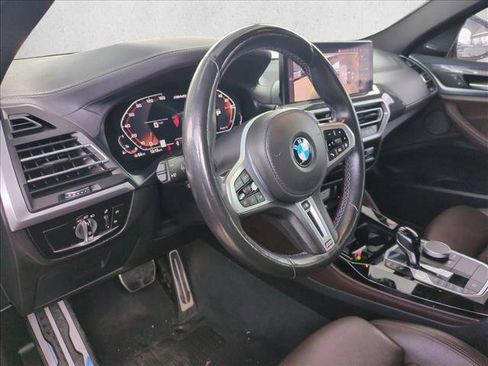 Used 2022 BMW X4 M40i w/ Premium Package image 10