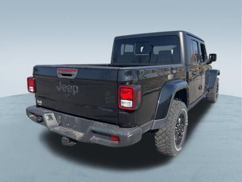 Used 2022 Jeep Gladiator Willys image 7