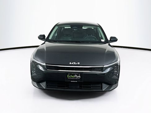 Used 2025 Kia K4 LXS image 2