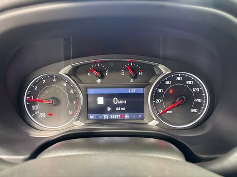 Used 2023 GMC Acadia SLT AWD/4WD image 17
