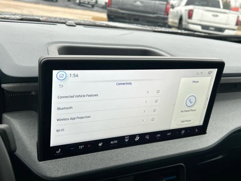 New 2025 Ford Maverick XLT w/ XLT Luxury Package image 35