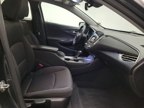 Used 2018 Chevrolet Malibu LT w/ Driver Confidence Package FWD image 21