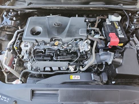 Used 2021 Toyota Camry XSE FWD image 28