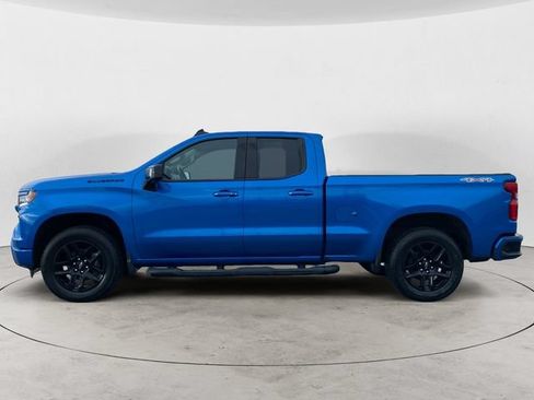 Used 2022 Chevrolet Silverado 1500 RST w/ Rally Edition AWD/4WD image 2