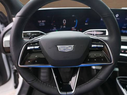 Certified 2024 Cadillac Lyriq Sport AWD/4WD image 13