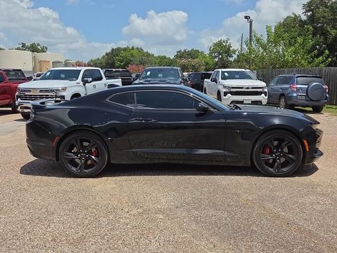Certified 2024 Chevrolet Camaro SS RWD image 40