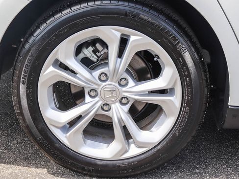 Used 2025 Honda Accord LX image 8