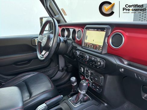 Used 2022 Jeep Wrangler Unlimited Rubicon w/ LED Lighting Group AWD/4WD image 42