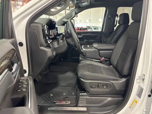 New 2025 Chevrolet Silverado 2500 LT image 15