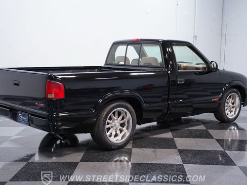 Used 1994 Chevrolet S10 Pickup 2WD Regular Cab image 11