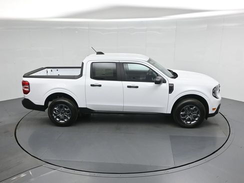 New 2026 Ford Maverick XLT FWD image 34