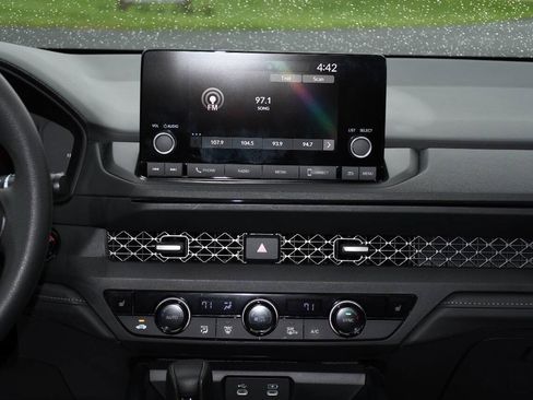 Used 2024 Honda Accord EX image 27