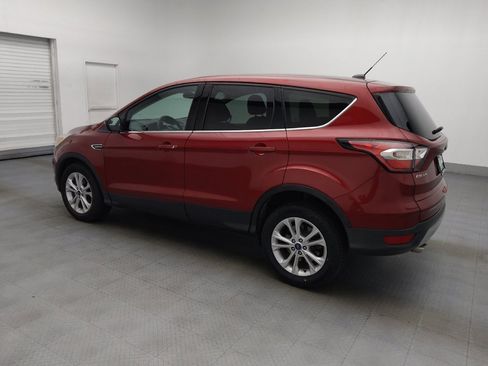 Used 2017 Ford Escape SE FWD image 3
