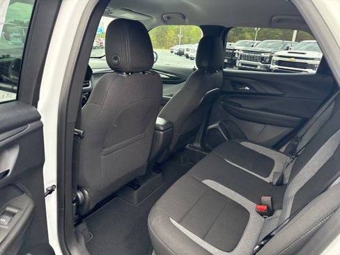 New 2026 Chevrolet TrailBlazer LT image 16